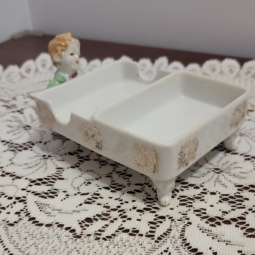Vintage Ashtray And Cigarette Holder